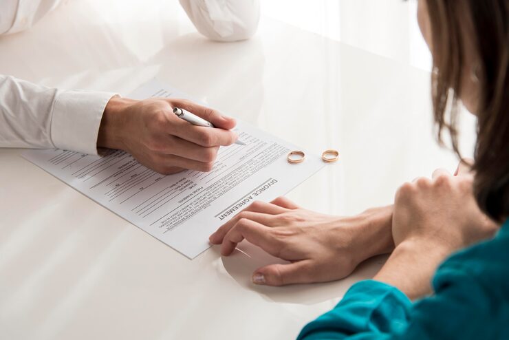 Divorce lawyer
